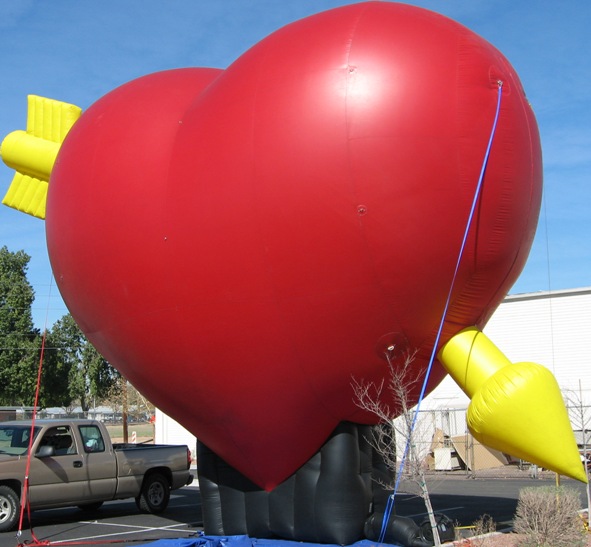 Advertising inflatables - 25 ft. Valentine's Day Heart Balloon
